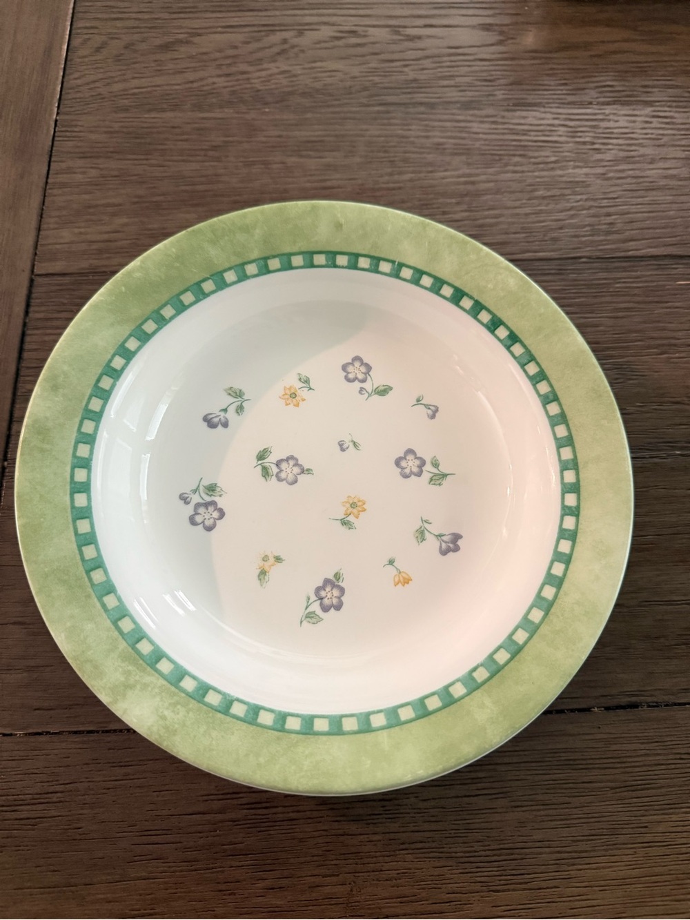 4 Classical gardens Corning ware soup bowls